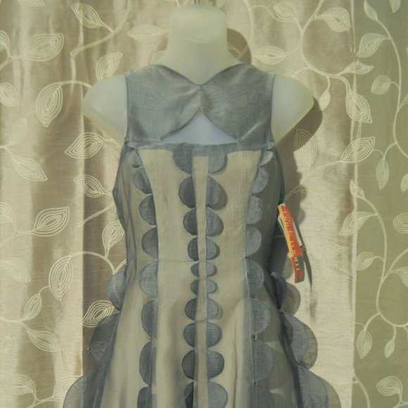 NWT CHRISTOPHER KANE Silk Organza Scallop Dress - Picture 2 of 9